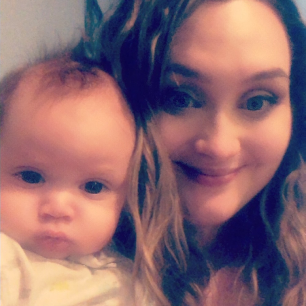 Meet your Posher, Abby